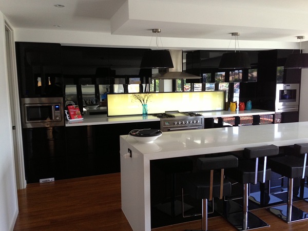 Kitchen Splashback Privacy Glass