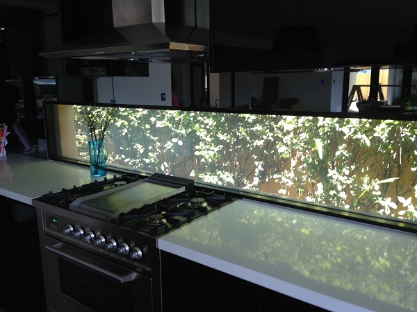 Kitchen Splashback Switchable Privacy Glass ON