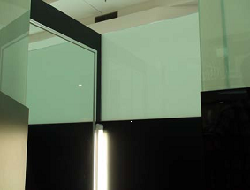 Paula's Boutique - Switchable Privacy Glass used in Changing Room