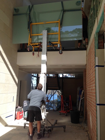 Switchglass Lifting