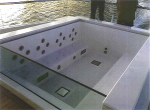 Spa Bath on Motor Yacht